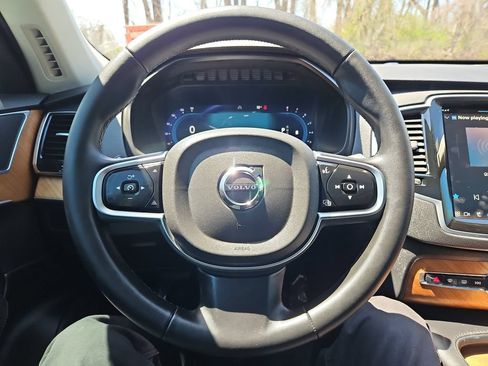 Used 2025 Volvo XC90 B6 Plus w/ Protection Package Premier AWD/4WD image 33