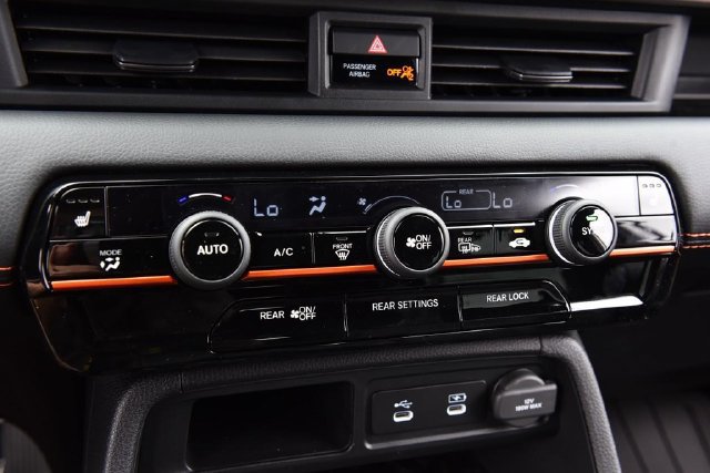 New 2026 Honda Pilot TrailSport image 19