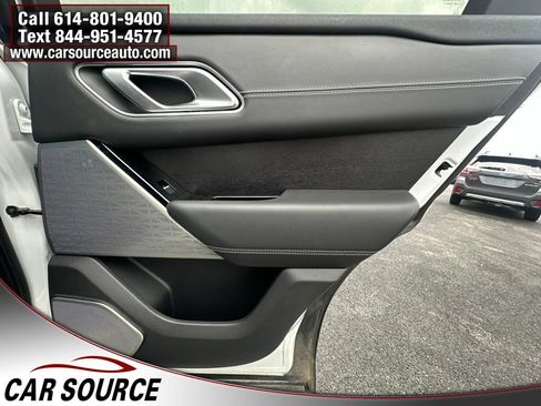 Used 2018 Land Rover Range Rover Velar R-Dynamic HSE AWD/4WD image 29