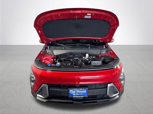 Used 2025 Hyundai Kona SEL AWD/4WD image 21