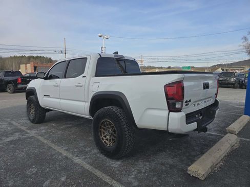Used 2023 Toyota Tacoma 4x4 Double Cab image 6