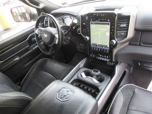 Used 2021 RAM 3500 Laramie AWD/4WD image 13