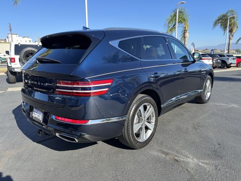 Used 2023 Genesis GV80 2.5T w/ Prestige 20" Package image 10