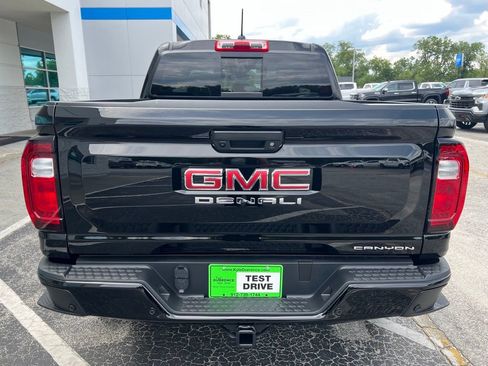 New 2026 GMC Canyon Denali AWD/4WD image 6