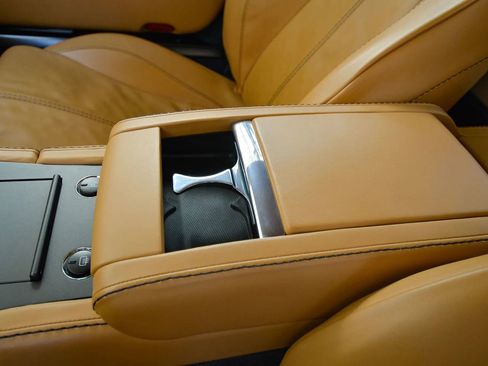 Used 2008 Aston Martin V8 Vantage Coupe image 48