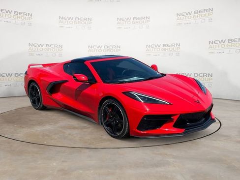 Used 2020 Chevrolet Corvette Stingray Premium Cpe w/ 3LT Preferred Equipment Group RWD image 7