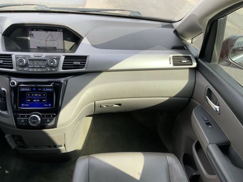 Used 2015 Honda Odyssey EX-L image 57
