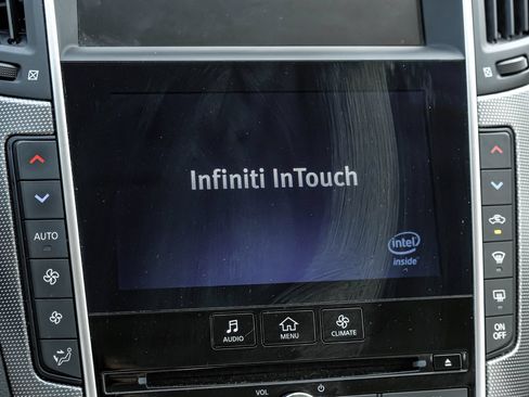 Used 2016 INFINITI Q50 3.0t Premium w/ Cargo Package RWD image 29