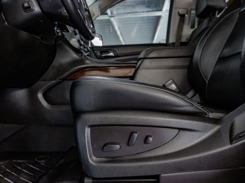 Used 2019 GMC Yukon SLT w/ Open Road Package image 30