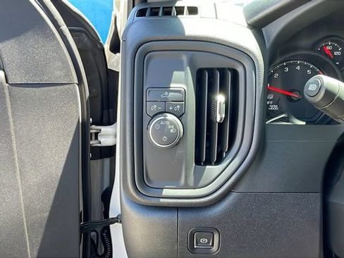 New 2026 Chevrolet Silverado 1500 Custom w/ LPO, Dark Essentials Package RWD image 30