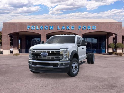 New 2025 Ford F550 4x4 SuperCab Super Duty image 2