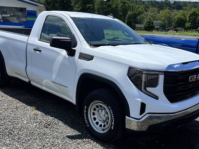 Used 2022 GMC Sierra 1500 Pro w/ Pro Value Package