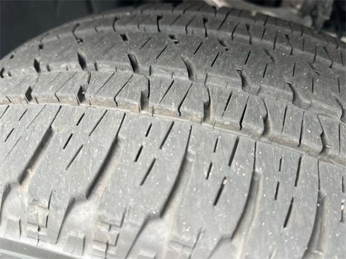 Used 2024 Chevrolet Silverado 1500 RST image 27