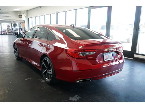 Used 2021 Honda Accord Sport image 5