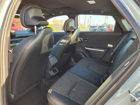 New 2025 Kia K4 GT-Line w/ GT-Line Sunroof Package image 7