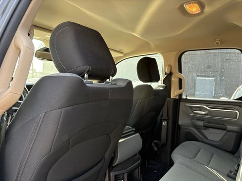 Used 2019 RAM 1500 Big Horn image 13