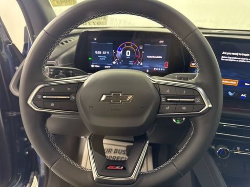 New 2026 Chevrolet Traverse Z71 w/ Driver Confidence Package AWD/4WD image 33