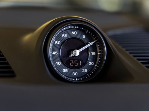 New 2025 Porsche Cayenne S image 32