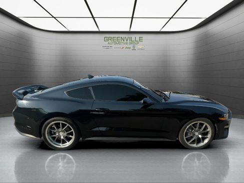 Used 2021 Ford Mustang GT w/ Black Accent Package RWD image 3