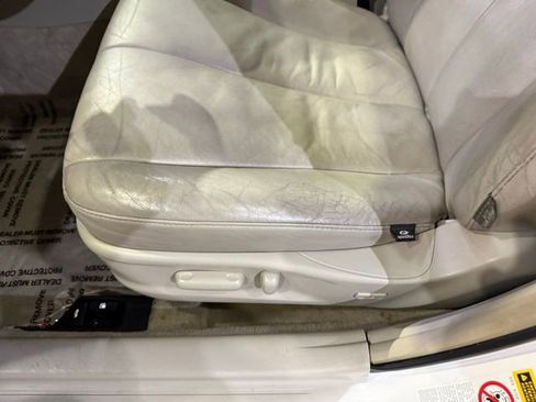 Used 2007 Toyota Camry XLE FWD image 12