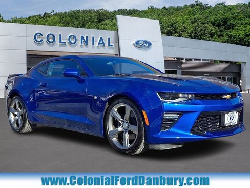 Used 2018 Chevrolet Camaro SS image 1
