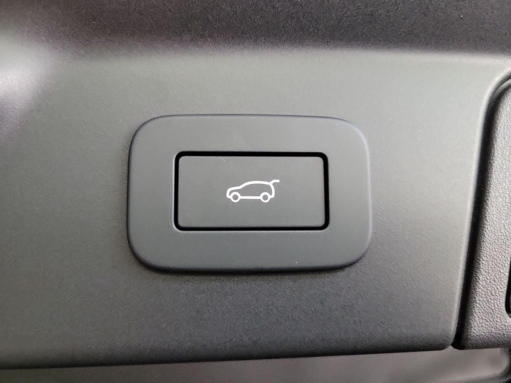 New 2026 Land Rover Range Rover Velar Dynamic SE AWD/4WD image 30