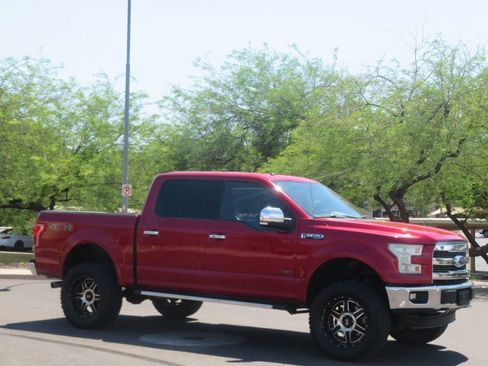Used 2016 Ford F150 Lariat w/ Equipment Group 502A Luxury AWD/4WD image 4