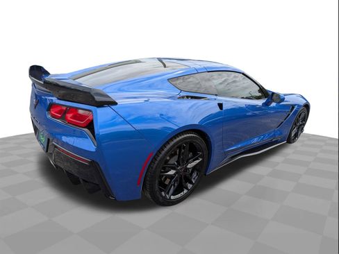 Certified 2019 Chevrolet Corvette Stingray Coupe w/ 2LT Preferred Equipment Group RWD image 4