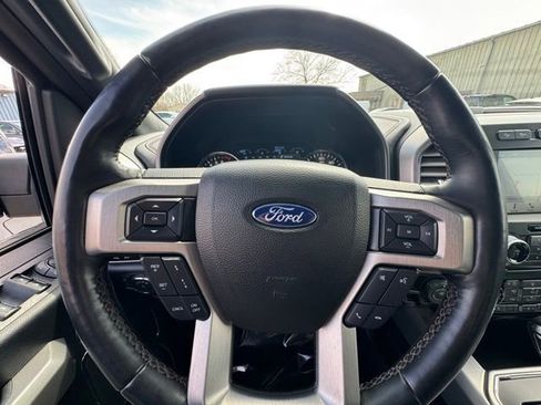 Used 2018 Ford F150 Platinum w/ Equipment Group 701A Luxury image 27