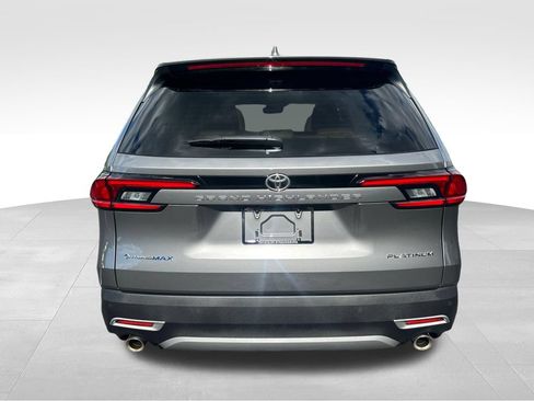 Certified 2025 Toyota Grand Highlander AWD Hybrid image 4