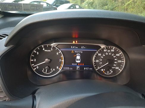 Used 2024 Nissan Altima 2.5 SV image 16