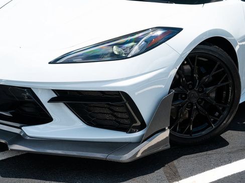 Used 2023 Chevrolet Corvette Stingray Preferred Cpe w/ Z51 Performance Package RWD image 3