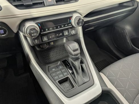 Used 2023 Toyota RAV4 XLE w/ Convenience Package image 22