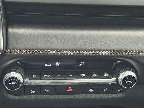 Used 2023 MAZDA CX-50 AWD 2.5 S w/ Cargo Package image 17