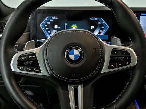 Used 2025 BMW X5 M60i AWD/4WD image 21