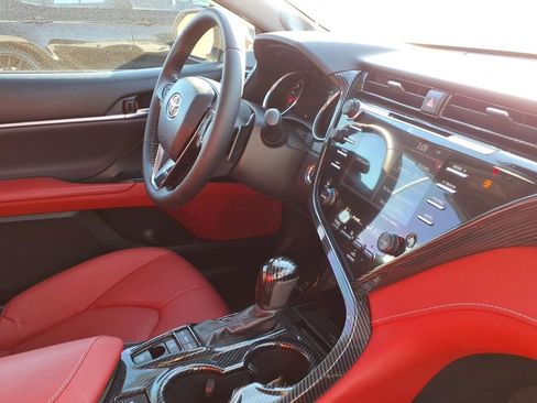 Certified 2019 Toyota Camry XSE image 28