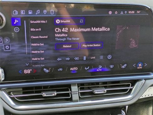 New 2026 Chevrolet Equinox EV LT image 17