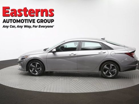 Used 2023 Hyundai Elantra SEL w/ Convenience Package FWD image 55