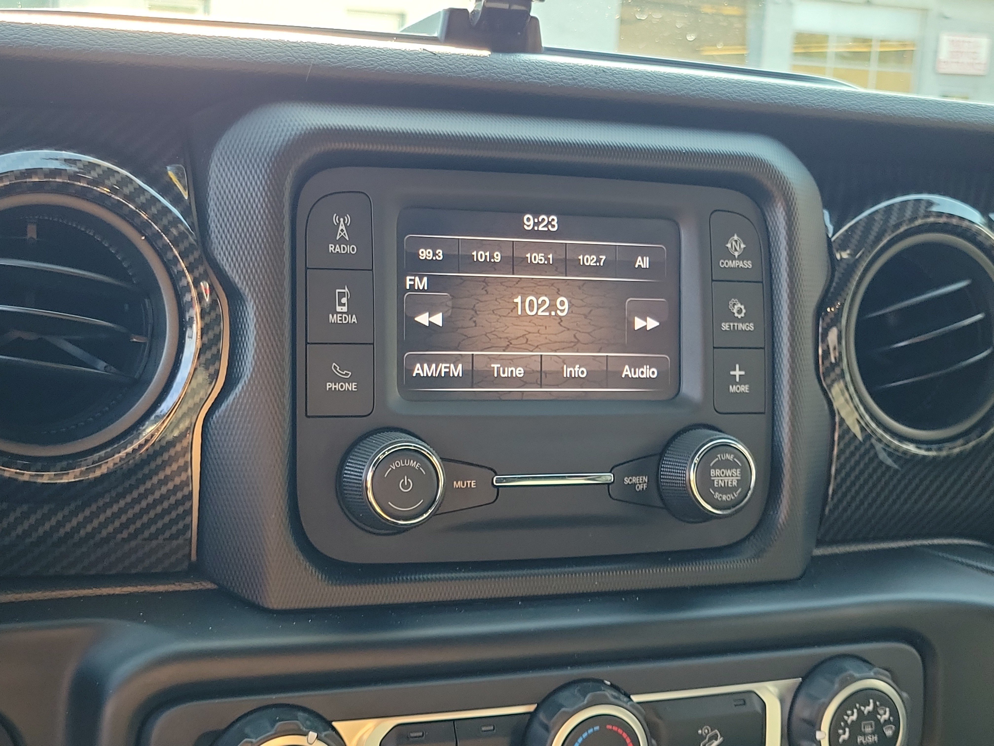 Used 2020 Jeep Wrangler Unlimited Sport AWD/4WD image 26
