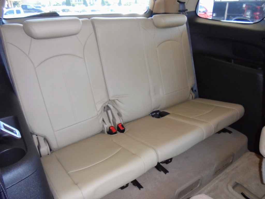 Used 2012 GMC Acadia SLT FWD image 11