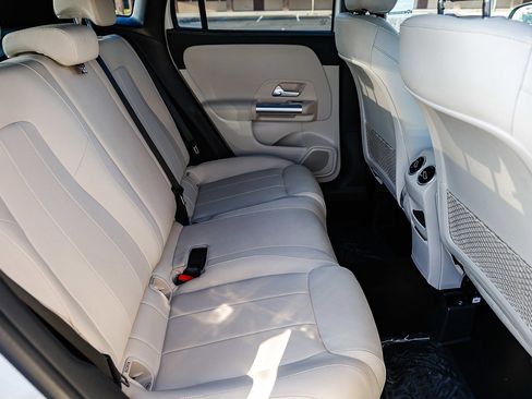 Certified 2025 Mercedes-Benz GLA 250 GLA 250 image 17