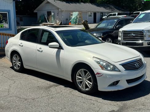 Used 2013 INFINITI G37 Journey w/ Premium Pkg RWD image 3