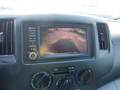 Used 2020 Nissan NV200 S FWD image 14