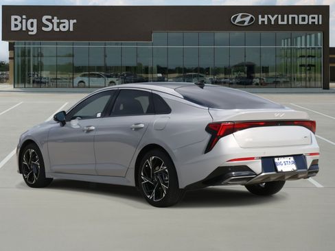 Used 2025 Kia K5 GT-Line w/ GT-Line Premium Package image 3