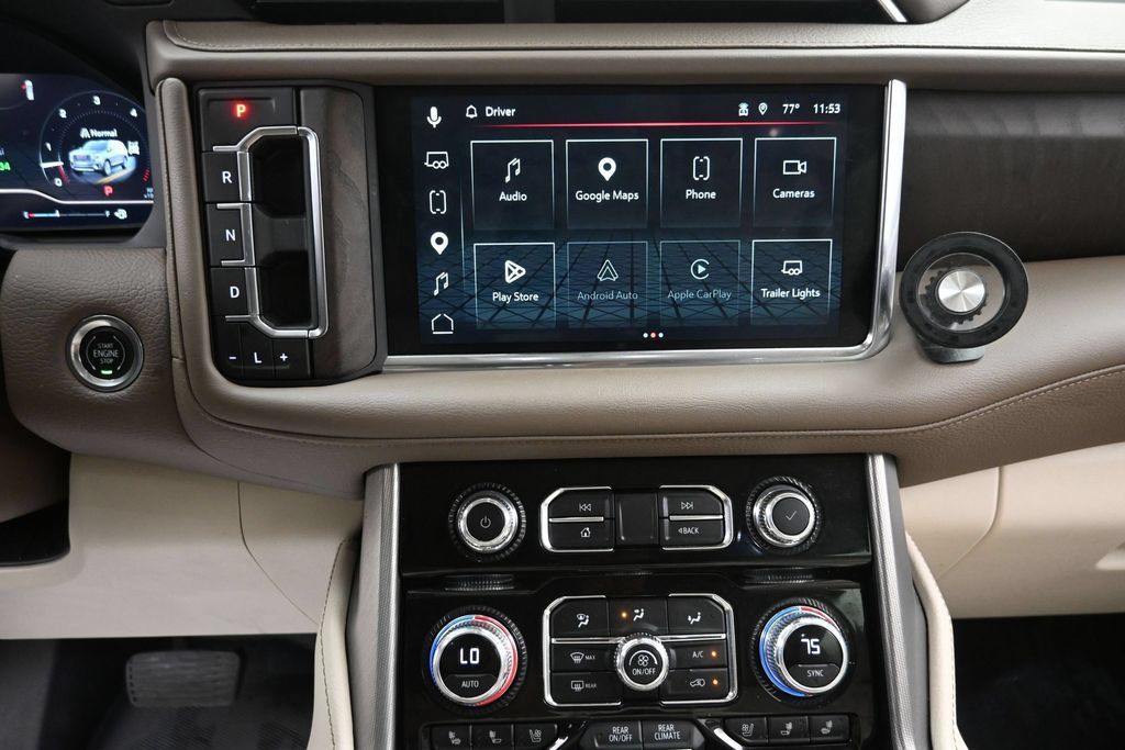 Used 2023 GMC Yukon XL Denali AWD/4WD image 10