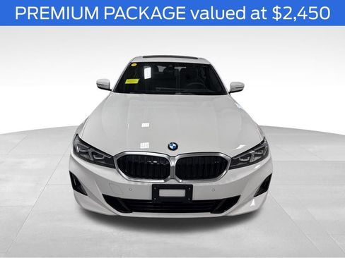 Used 2025 BMW 330i xDrive 330i xDrive w/ Premium Package image 3