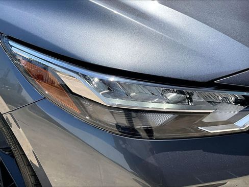 Used 2023 Nissan Sentra SR w/ Trunk Package FWD image 26
