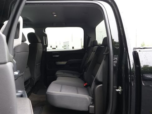 Certified 2018 Chevrolet Silverado 1500 LT w/ All Star Edition AWD/4WD image 44