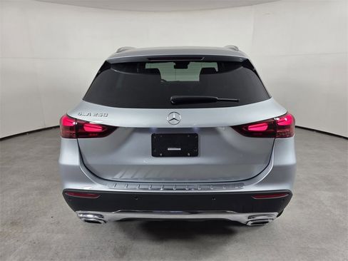 Certified 2025 Mercedes-Benz GLA 250 image 5