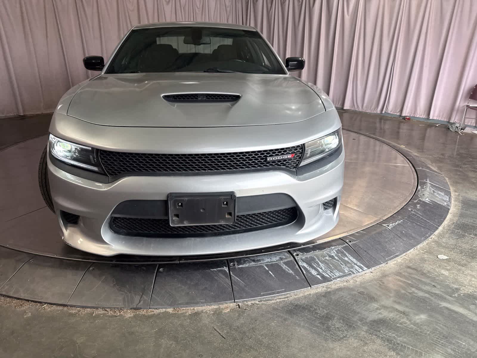 Used 2023 Dodge Charger R/T RWD image 2